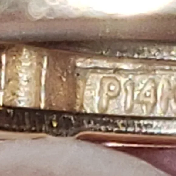 Solid 14k gold diamonique 3 stone ring - Picture 4 of 4